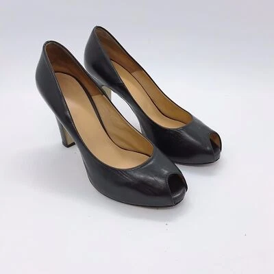 La Canadienne Women Black Pumps Size 8 - Image 1 of 4