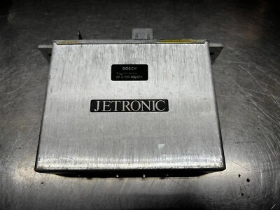 BMW E21 320i ECU DME Bosch 0280800016 1982 M10 Foto 1 de 3