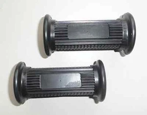 Foot Rest Rubber Round (PVC) Puch Maxi M 50 Racing Jet Cobra 6 Gt/Gtl /80 - Picture 1 of 12