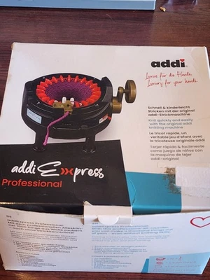 Novo em folha! Máquina de tricô profissional Addi Express - Preta - Nova na caixa - Imagem 1 de 4