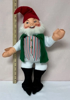 "Annalee 2009 Elf Wearing chaleco a rayas con botones dorados y chaqueta verde 16"" de alto" Foto 1 de 4