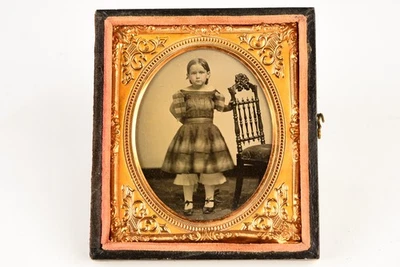 Ambrotype of Young Girl in 1/6 Plate Wood Composite Union Case V22 - Image 1 of 4