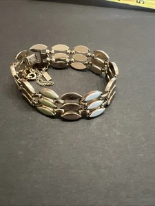 Vintage MONET Gold TONE Bracelet Heavy Chunky Signed Link Jewelry - Picture 1 of 7