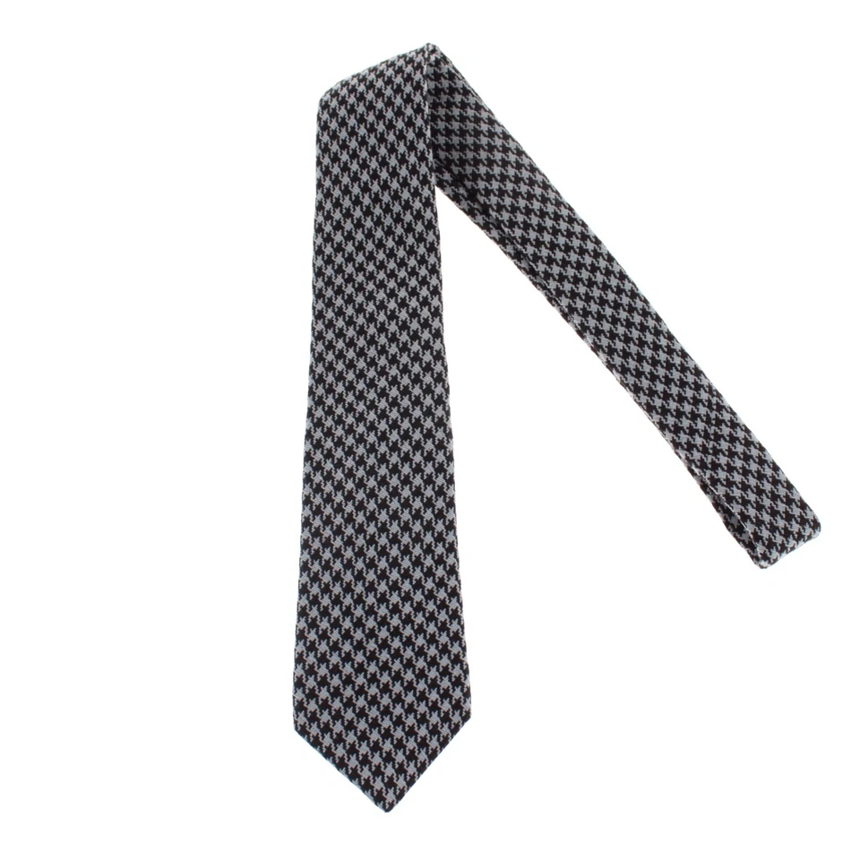 Kiton NWOT 100% Silk Seven Fold Neck Tie Light Gray/Blue and Black Houndstooth - Image 1 of 4