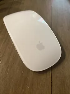 Apple Magic Mouse 2 Wireless Model A1657 / White { UNTESTED } - Picture 1 of 7
