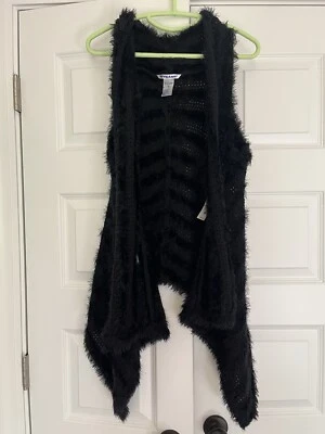 NEW NYGARD Slim Peter Nygard Hi-Lo Open Drape Front Sweater VEST Medium Black B8 - Image 1 of 4