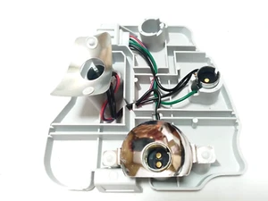 New Genuine Nissan Sunny N14 Rear Tail light BACK COVER ASSY 26551-62C10 - Bild 1 von 8