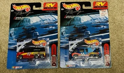 Hotwheels Racing RV Series Deluxe McDonald’s & Deluxe Hotwheels Motorhomes Lot 2 - Image 1 of 4