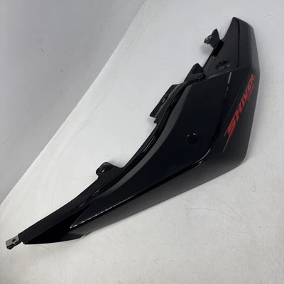 Carenado trasero Aprilia Shiver SL750 3013 L/H sin AP89704600XN5 #Y1 Foto 1 de 4