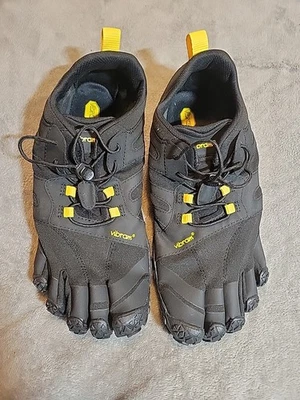 Vibram V-Trail FiveFingers 19W7601 Womens 9.5-10 Trail Running- Shoes. - Image 1 of 4