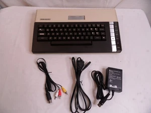 Atari 800 XL probado por computadora y funcionando con cable de alimentación y video compuesto versión EE. UU. - Imagen 1 de 14