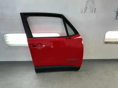 2015-2020 JEEP RENEGADE FRONT RIGHT PASSENGER DOOR SHELL PANEL OEM Foto 1 de 4