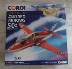 Corgi AA36011 Red Arrows Royal Air Force BAE Systems Hawk T1  1:72 Display 