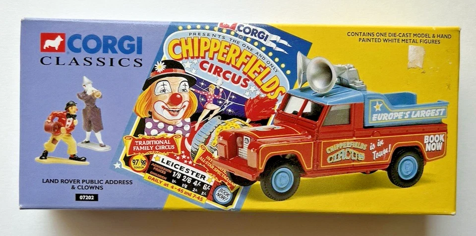 CORGI CLASSICS CHIPPERFIELDS CIRCUS LAND ROVER PUBLIC ADDRESS AND CLOWNS NIB - Image 1 of 4