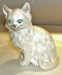 Vtg Ceramic White Pearlized Cat Mid-Century 5 1/2" tall Country Granny Chic - Picture 1 of 8