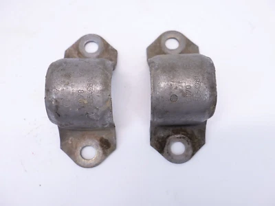 2017-2023 Alfa Romeo Giulia Front Sway Bar Bracket Pair Mount Stabilizer AWD OEM - Image 1 of 4