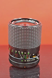 Ozunon MC Auto Zoom 1:3.5-4.8 35-75mm Lens Canon FD Mount - Picture 1 of 5