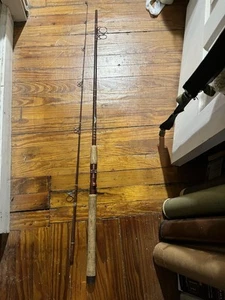 Canna da pesca 7 1/2’ Fenwick Spinning 6 3/4 oz PLS75 6-15 Lb Line eccellente con - Foto 1 di 7