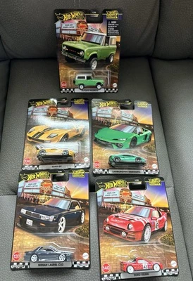 2026 Hot Wheels Premium Boulevard #136-#140 Letter E 🔥SEALED CASE🔥 IN HAND🔥 - Image 1 of 4