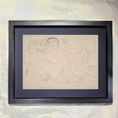 Pablo Picasso "Minotauro con Cáliz en Mano y Mujer Joven" Arte enmarcado personalizado Foto 1 de 3