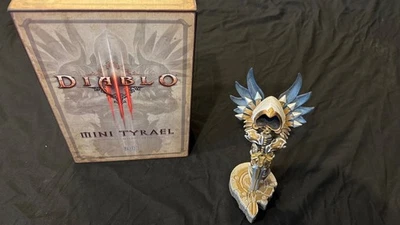Blizzard Diablo Mini Tyrael Blizzcon 2011 recuerdo coleccionable Foto 1 de 4