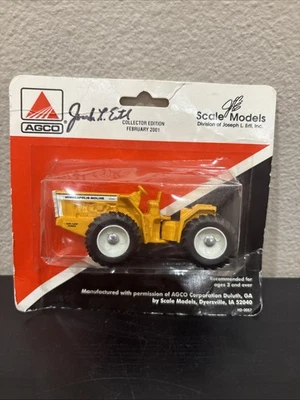 Tractor AGCO Minneapolis Moline A4T 1600 edición coleccionista febrero 2001 1:64 Foto 1 de 4