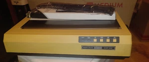 Tandy Radio Shack TRS-80 DMP-420 stampante a matrice di punti con nastri aggiuntivi - Foto 1 di 5
