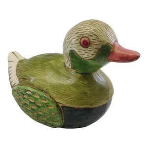 Statuina in resina anatra colorata toni verdi firmata - Foto 1 di 8