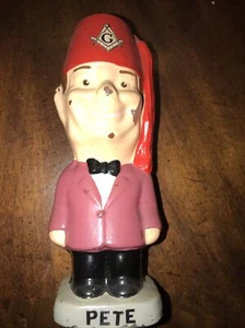 FREE MASONS Statue VINTAGE Shriners - Picture 1 of 4