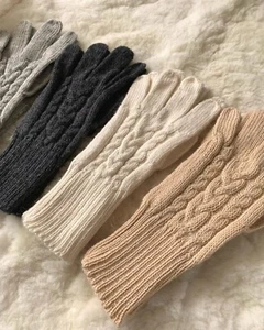 Alpaca Gloves 100% Premium Luxury Super Warm Plait Gloves, Womens, Mens, Unisex - Picture 1 of 20