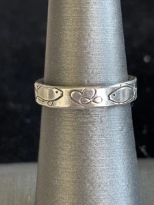 Sterling Silver Custom Design Promise Band Ring Two Fish Love Infinity 5.5 925 - Picture 1 of 8
