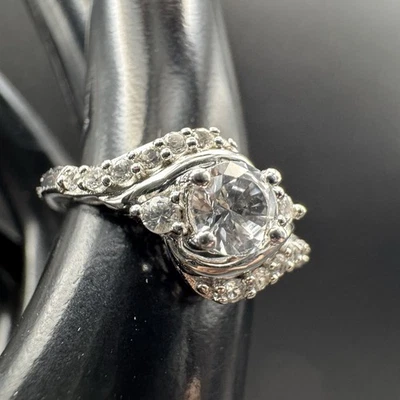Sterling Silver Cubic Zirconia Ring Size 5.5 Helzberg Diamonds NWOT Costume  - Image 1 of 4