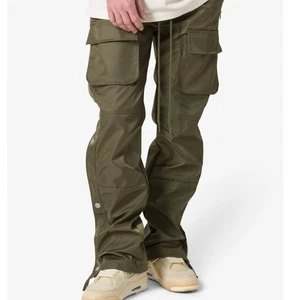 MNML Cord Snap Cargo Hose Oliv XS Herren Oliv - Bild 1 von 11