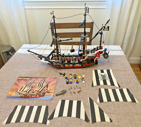 LEGO Pirates: Skull's Eye Schooner (6286) - Complete Set w/Instructions + extras