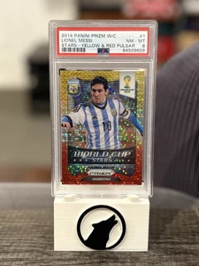2014 Panini Prizm World Cup Lionel Messi #1 Stars Yellow & Red Pulsar PSA 8 - Bild 1 von 4