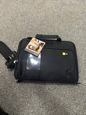 Case Logic 11.6" Laptop Case Carrying Bag- Model 3203771- Black  - Imagem 1 de 4