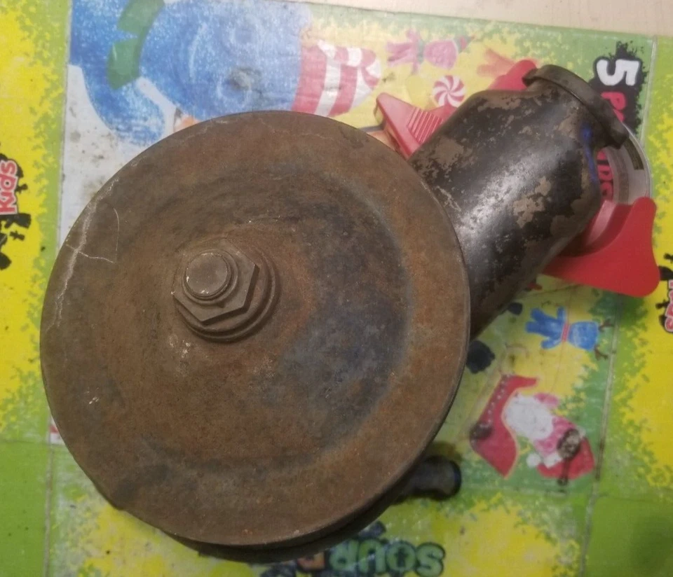 Cadillac Deville 1963-64 bomba de dirección asistida y soporte 390 429 Foto 1 de 4