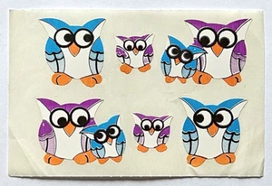 RAR Vintage Aufkleber Mod Eulen lila blau Mutter Vater Eltern Baby Vögel Rarität - Bild 1 von 1