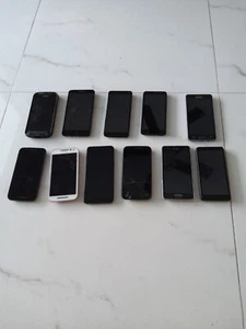 Lot of 11 Mix Motorola Kyocera Alcatel ZTE Samsung BLU - Picture 1 of 2