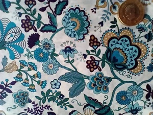 Remnant piece - MABELLE R - Liberty of London Tana Lawn cotton approx 44 x 30 cm - Picture 1 of 2