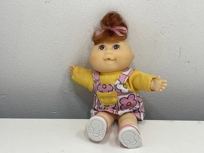 Puppe Cabbage Patch kids Vinyl Puppe 12 cm - Top Zustand - Bild 1 von 3