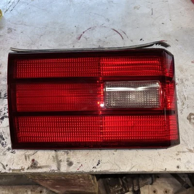 ⚡️1990-1994 Lexus LS400 Driver Left Inner Tail Light OEM ⚡️ - Image 1 of 4
