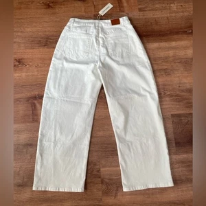 Luvamia Womens Barrel Jeans Size Medium White NWT Slouchy Wide Leg Oversized - Picture 1 of 10