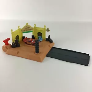 Disney Pixar Cars Action Shifters Luigis Tire Shop Playset McQueen 2013 Mattel - Picture 1 of 11