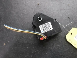 Saturn Aura GM 2007-2009 FABRICANTE DE EQUIPOS ORIGINALES calentador evap. Servos 15863481 D53 - Imagen 1 de 8