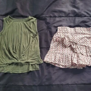 girl 4/5 skort and green sleeveless top - Picture 1 of 3