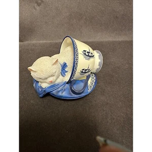 FILLED TO THE MEOW Cat Kitten Figurine Poised Purr-fection Hamilton Collection - Bild 1 von 6