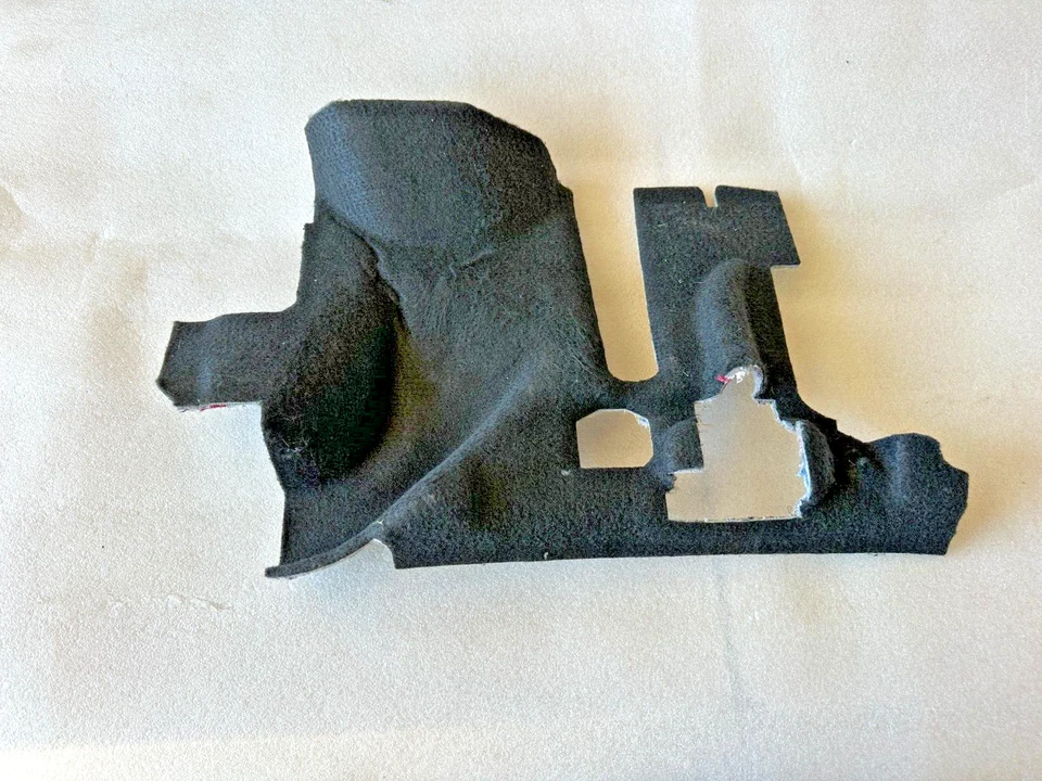 Dodge Challenger 2011-2014 embellecedores de relleno de tablero inferior Foto 1 de 4