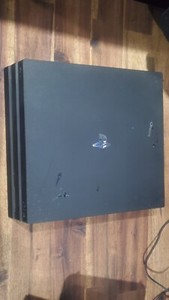 Sony PlayStation 4 Pro 1TB Console Low Firmware 7.55 - Black CUH-7015B 