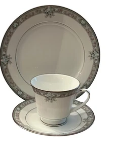 Legendary by Noritake Lunceford 3 Pc Cup, Saucer& Lunch Plate - Picture 1 of 4